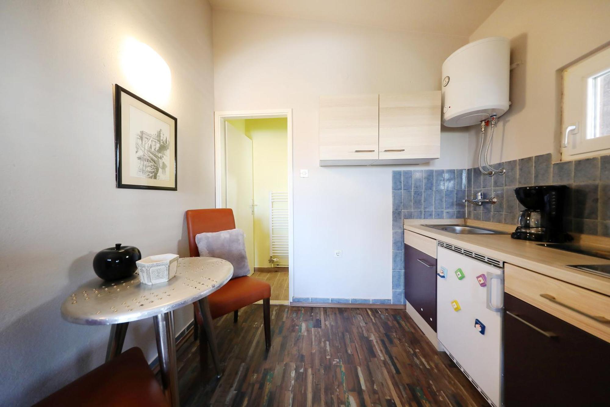 Villa Terracotta Studio 2 Starigrad Paklenica Bagian luar foto